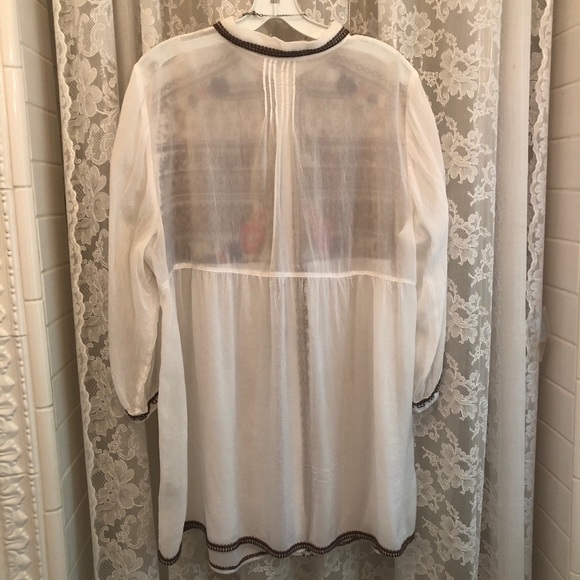 JOHNNY WAS * NWOT Sheer Embroidered Button Front Collared Top - Picture 4 of 4
